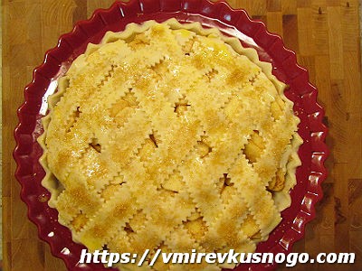 пирог из яблок