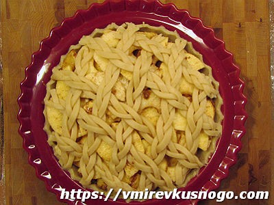 пирог из яблок