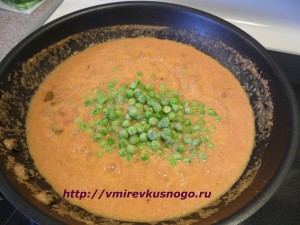 рецепт Тоненькие макарончики с соусом на водке