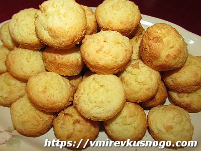 выпечка с кокосовой стружкой