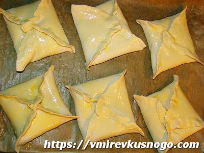 выпечка из слоеного теста