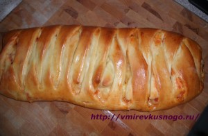 рецепт Плетеный пирог с ветчиной и ананасом