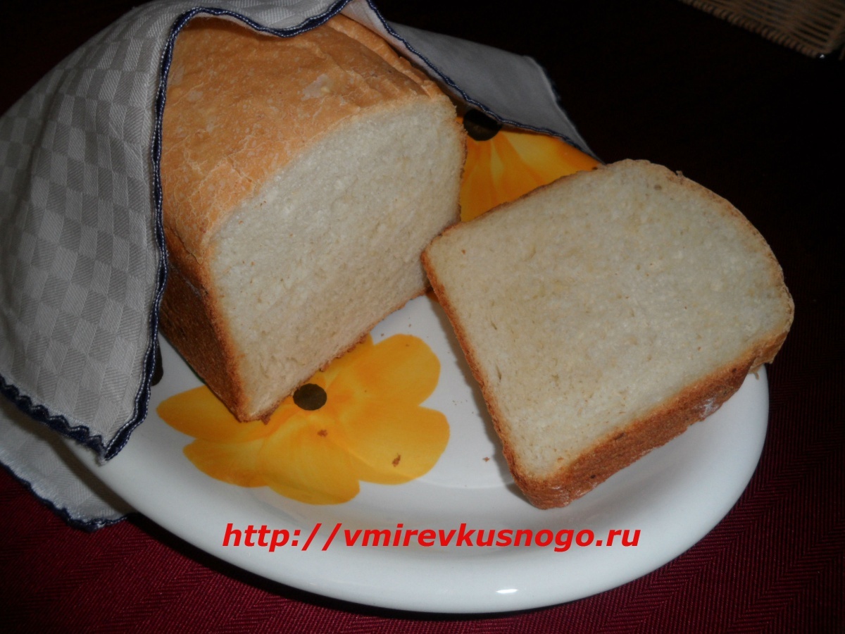 Домашний хлеб с луком и сыром