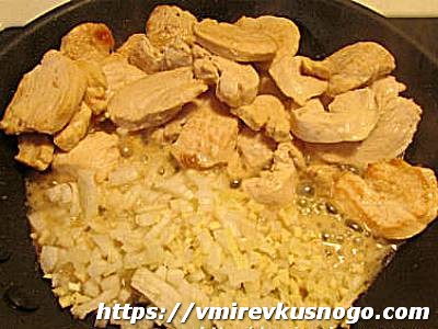 Куриное филе на сковороде курица в сливочном соусе