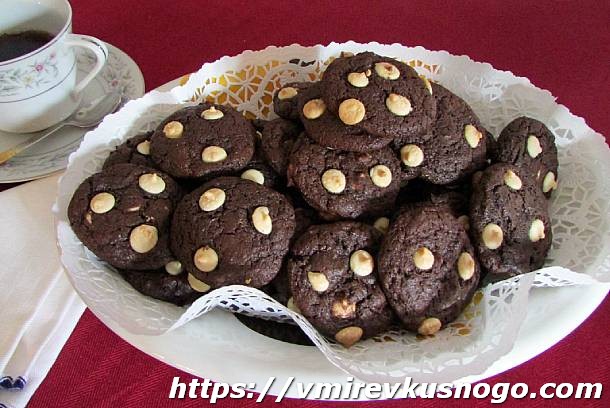 Печенье с шоколадными чипсами наизнанку