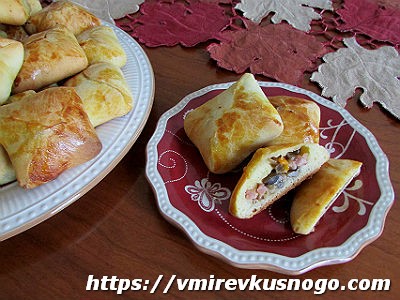 пирожки с ветчиной
