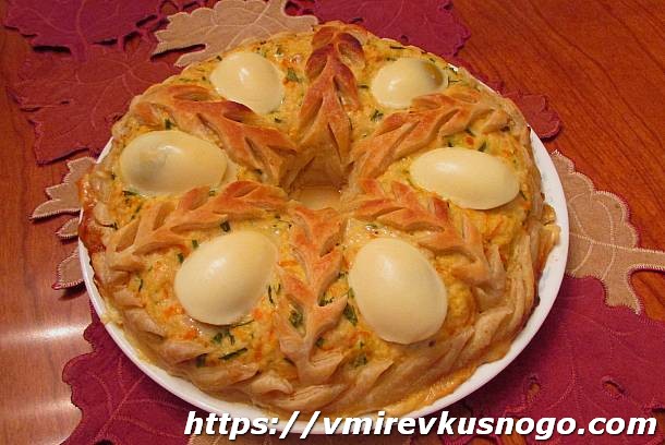 Мясной пирог «Рождественский венок»