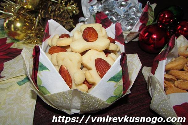 Мишки с орешками и другие мелочи