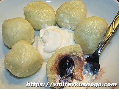 Ленивые вареники с вишней домашние вареники