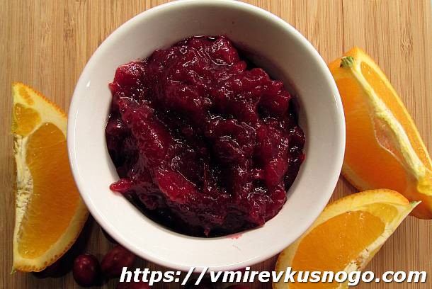 Простой клюквенный соус